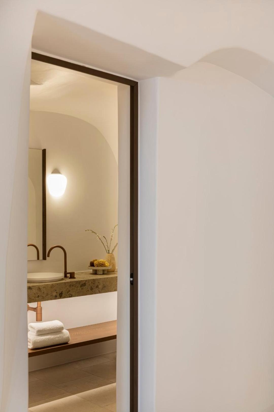Canaves Ena - Small Luxury Hotels Of The World Oía Buitenkant foto